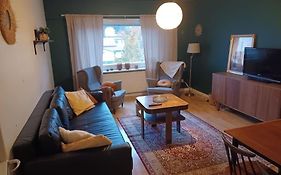 Viihtyisä kaksio torin laidalla 1-4 hengelle